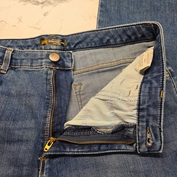 Lee 14 Long Medium Wash Relaxed Fit High Rise Straight Leg Jeans - Picture 8 of 11